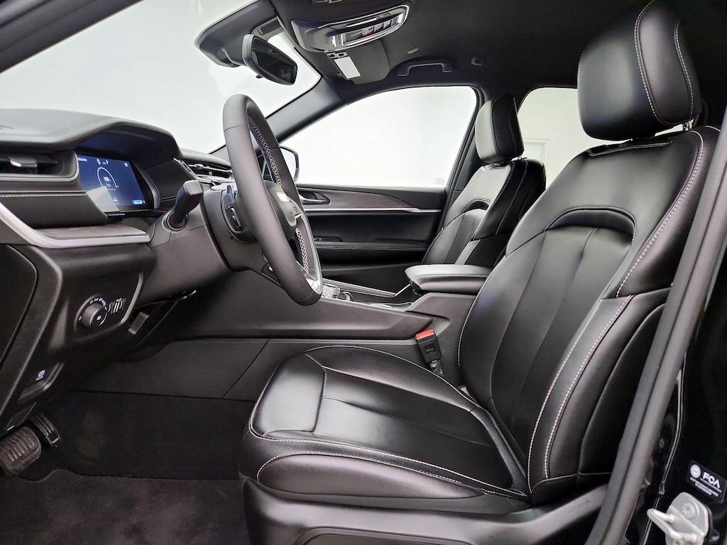 used 2024 Jeep Grand Cherokee car, priced at $38,998