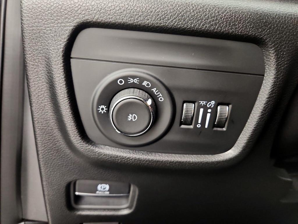used 2024 Jeep Grand Cherokee car, priced at $38,998