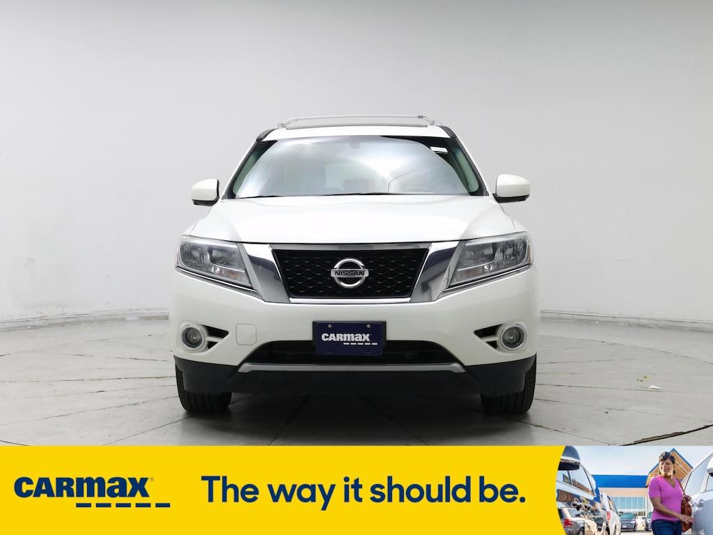 used 2016 Nissan Pathfinder car, priced at $17,998