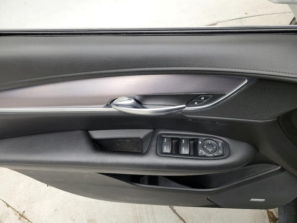 used 2019 Cadillac XT5 car, priced at $24,998