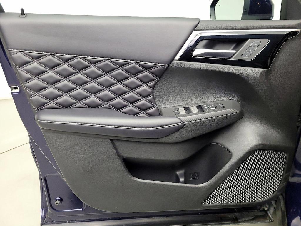 used 2023 Mitsubishi Outlander PHEV car, priced at $30,998