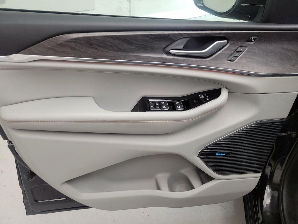 used 2021 Jeep Grand Cherokee L car, priced at $37,998