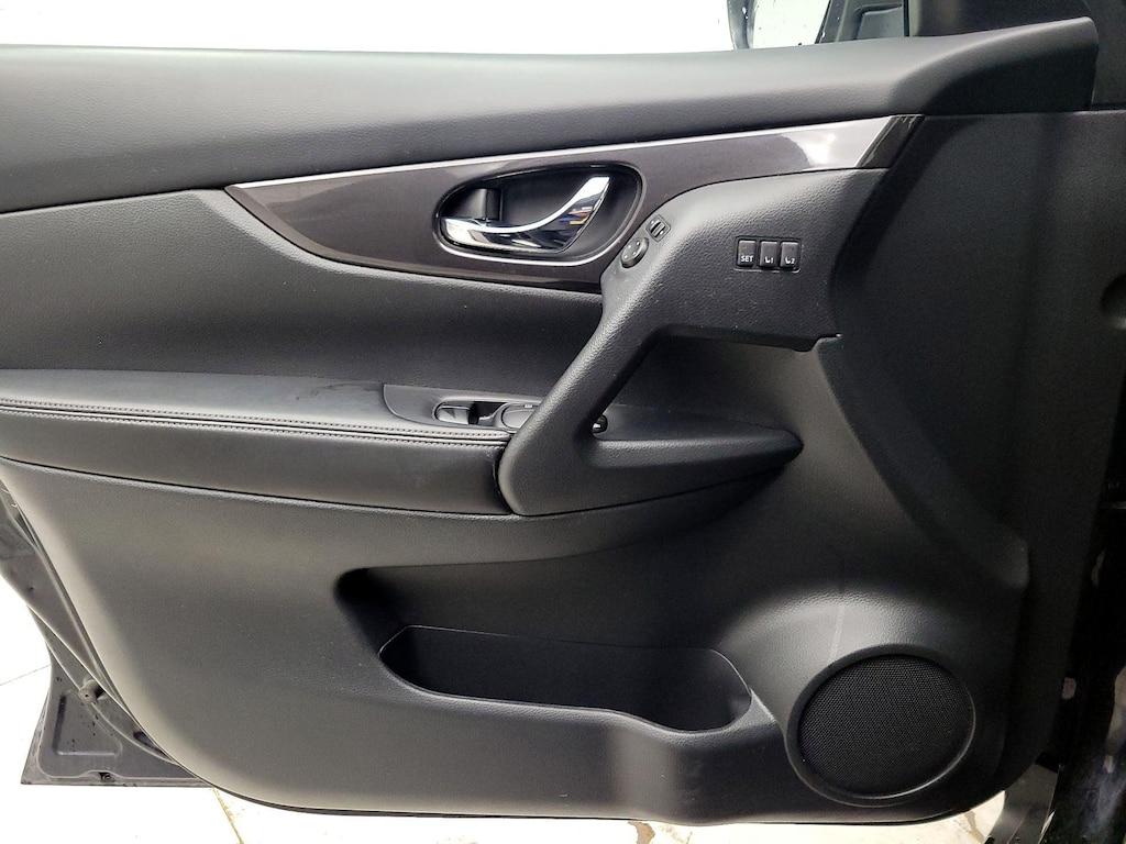 used 2019 Nissan Rogue car, priced at $20,998