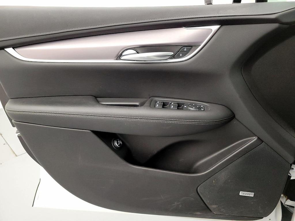 used 2021 Cadillac XT5 car, priced at $26,998