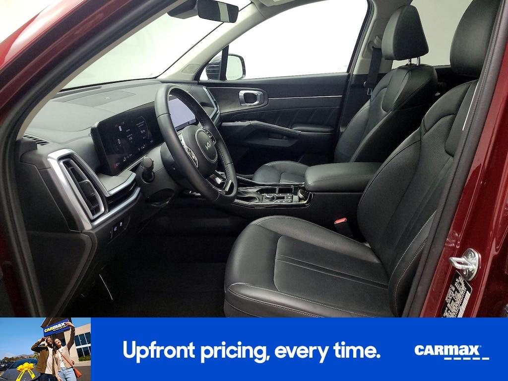 used 2024 Kia Sorento car, priced at $34,998