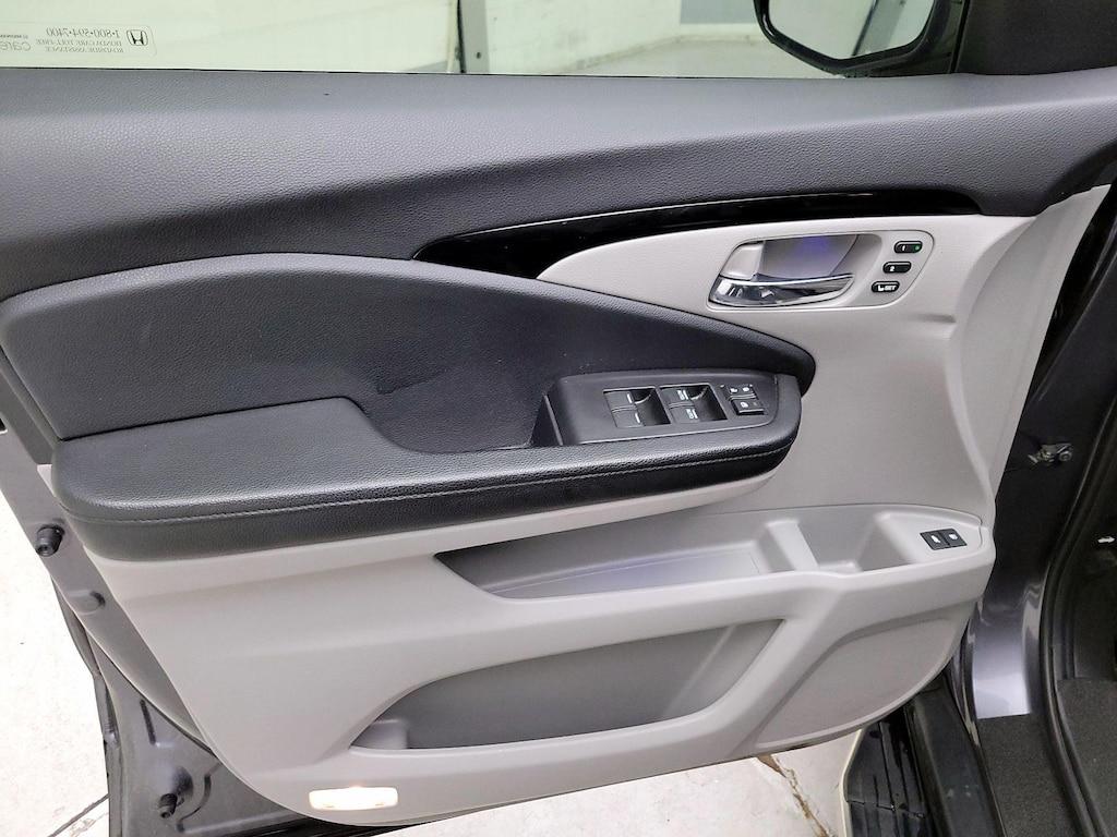 used 2018 Honda Pilot car, priced at $24,998