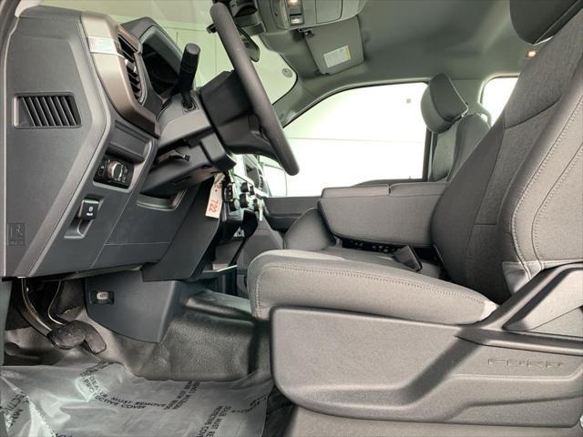 new 2024 Ford F-150 car, priced at $49,860