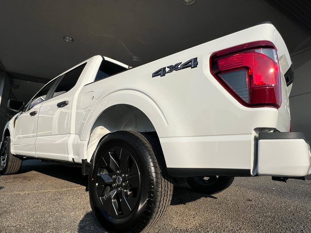 new 2025 Ford F-150 car, priced at $51,960