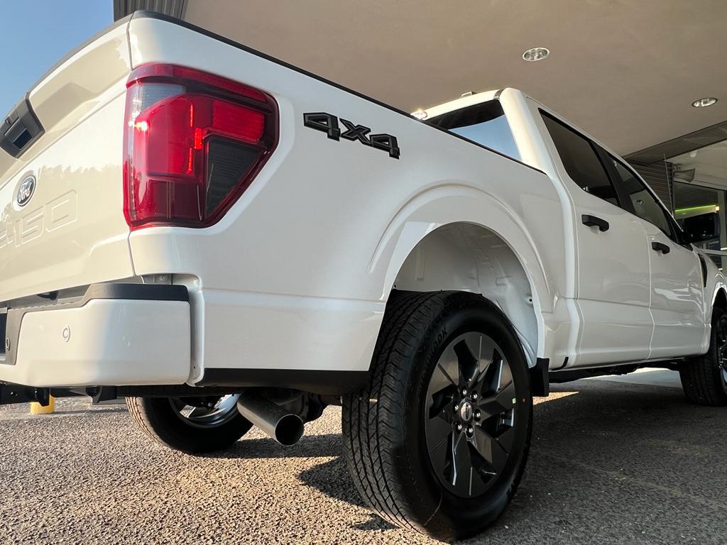 new 2025 Ford F-150 car, priced at $51,960