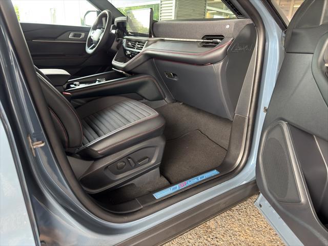 new 2025 Ford Explorer car, priced at $48,445