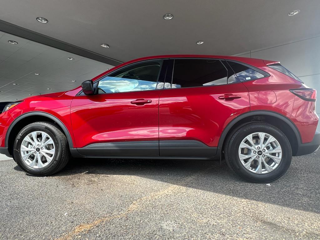 new 2025 Ford Escape car, priced at $32,700