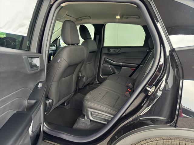 new 2025 Ford Escape car, priced at $30,990