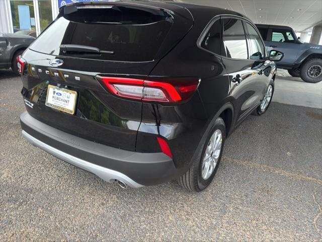 new 2025 Ford Escape car, priced at $30,990