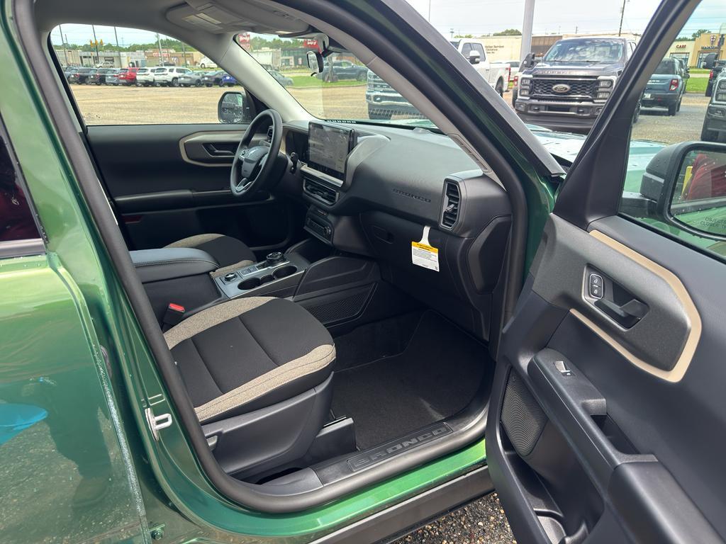 new 2025 Ford Bronco Sport car, priced at $31,985