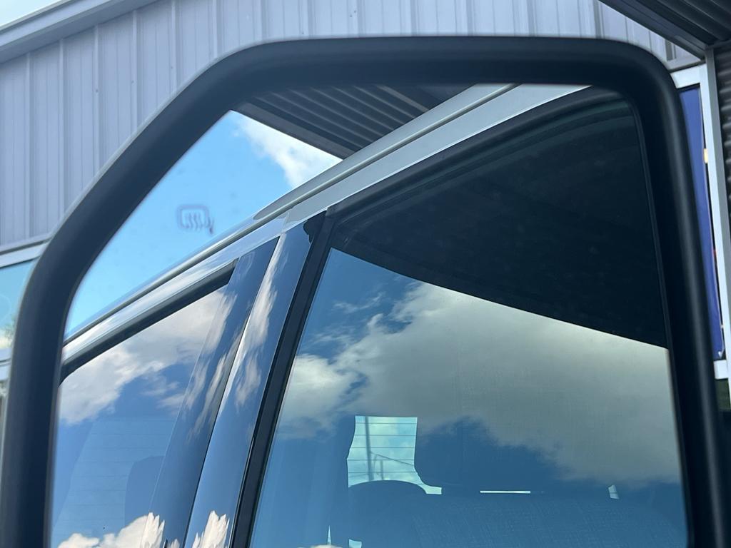 new 2025 Ford F-250 car, priced at $61,400