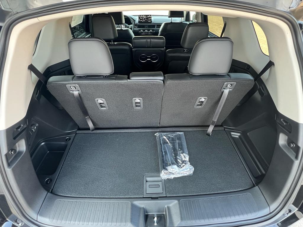 new 2025 Honda Pilot car, priced at $44,950