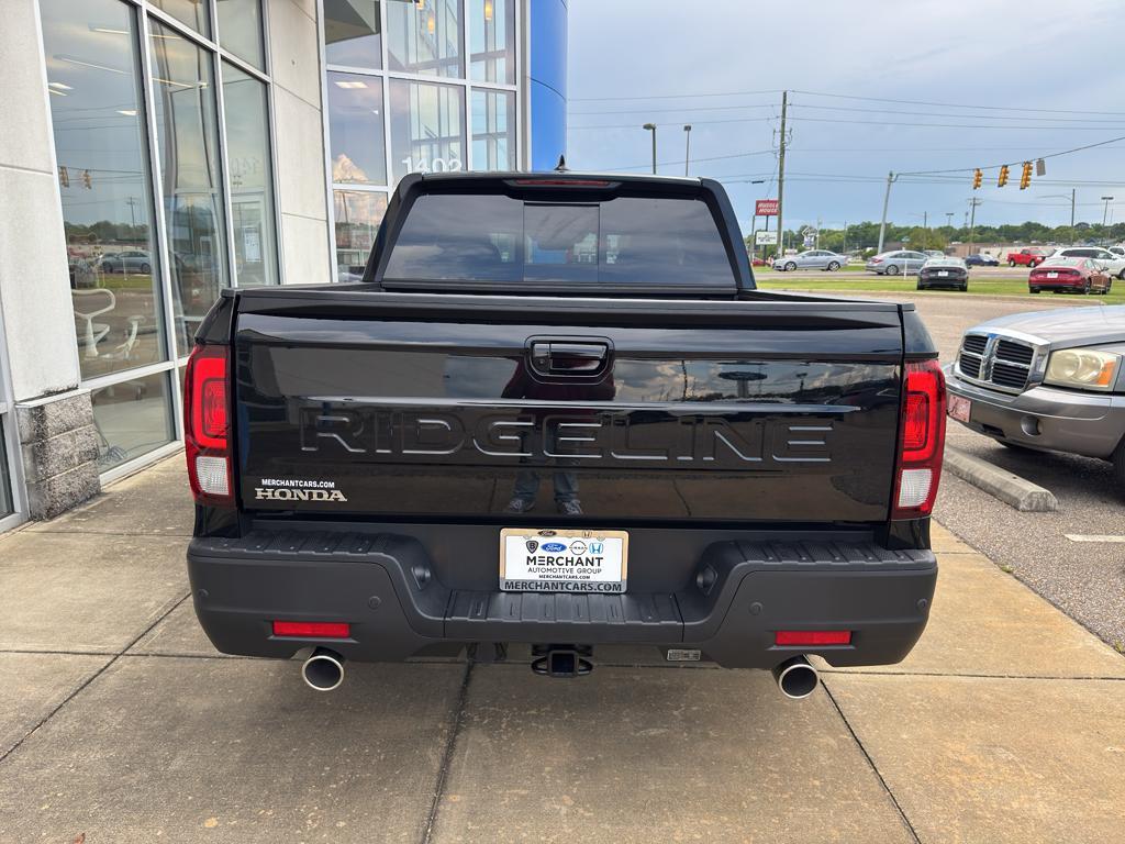 new 2025 Honda Ridgeline car, priced at $48,200