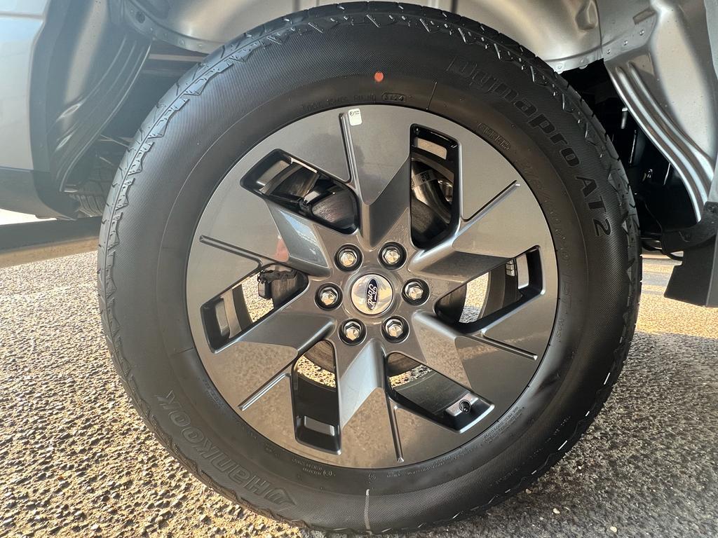 new 2025 Ford F-150 car, priced at $51,960