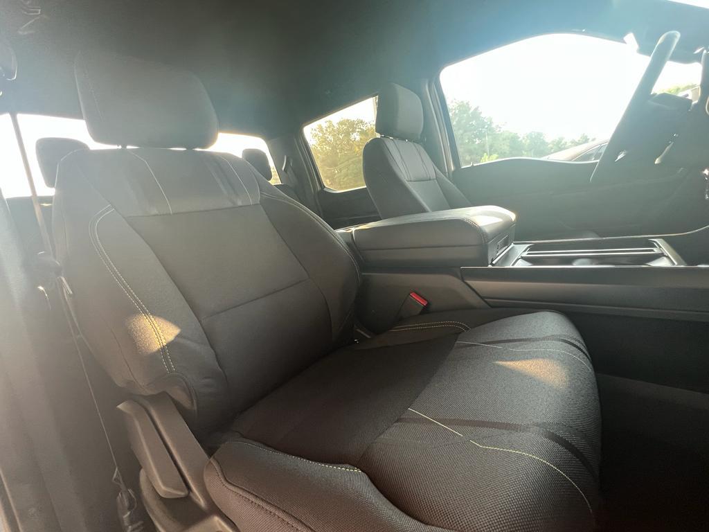 new 2025 Ford F-150 car, priced at $51,960