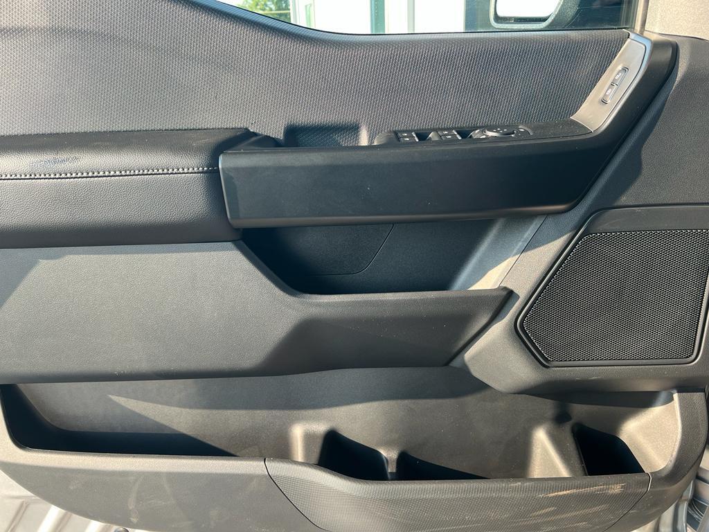 new 2025 Ford F-150 car, priced at $51,960