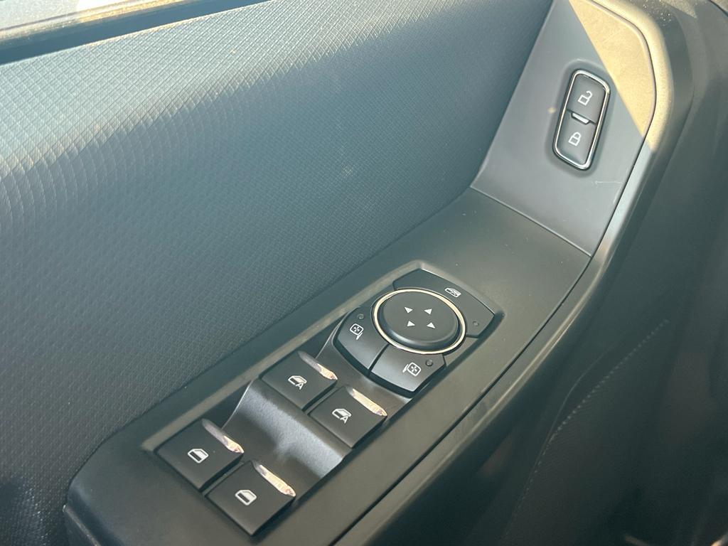 new 2025 Ford F-150 car, priced at $51,960