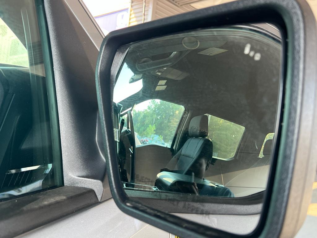 new 2025 Ford F-150 car, priced at $51,960