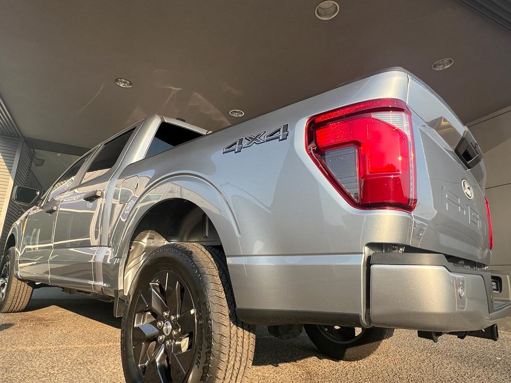new 2025 Ford F-150 car, priced at $51,960