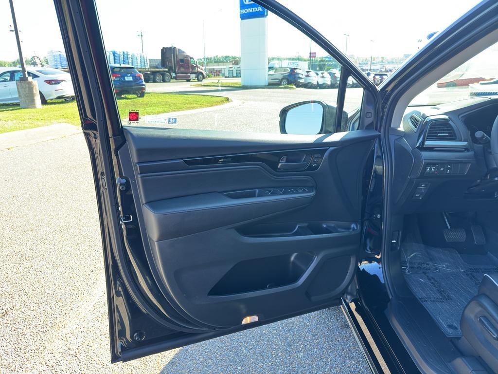 new 2025 Honda Odyssey car, priced at $48,360