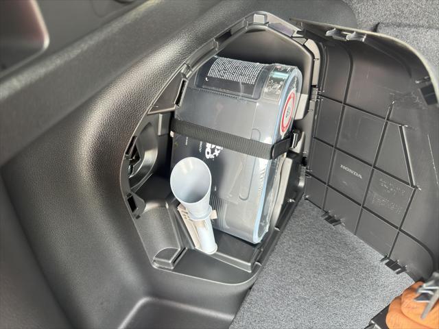 new 2026 Honda CR-V Hybrid car, priced at $40,120
