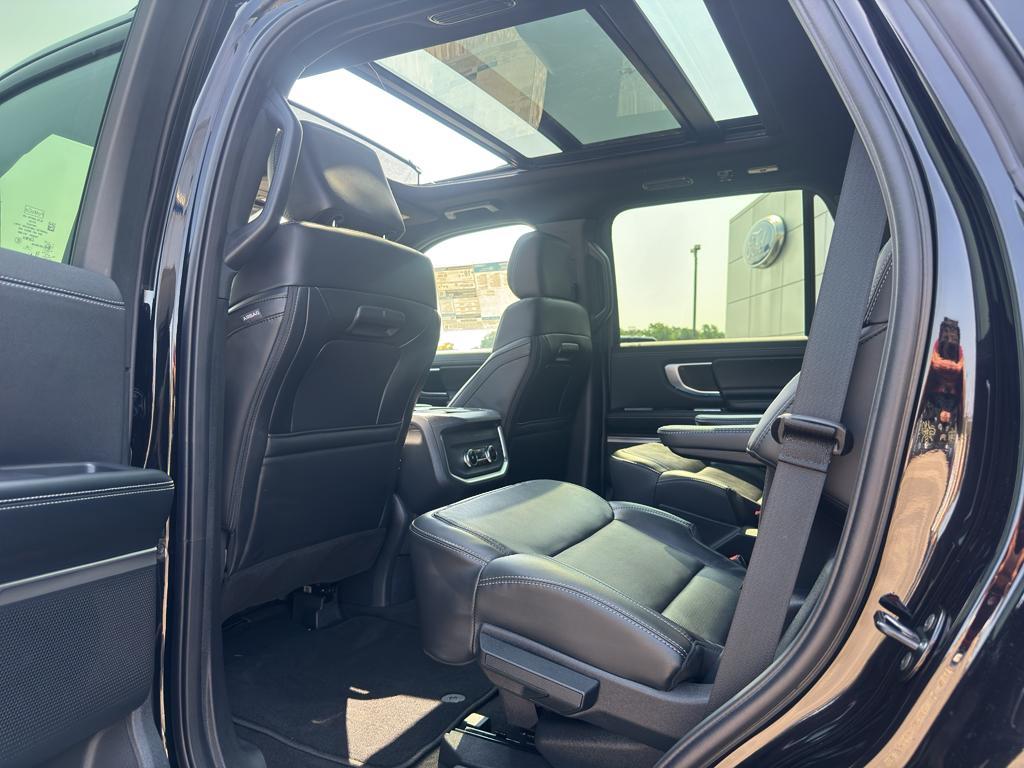 new 2025 Ford Expedition car, priced at $79,985