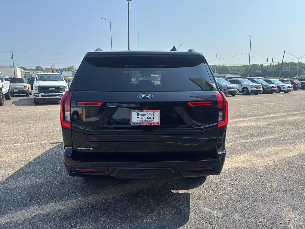 new 2025 Ford Expedition car, priced at $79,985