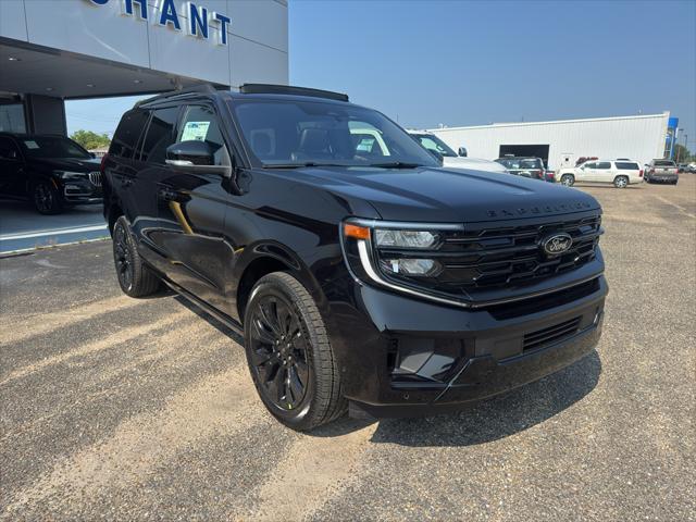 new 2025 Ford Expedition car, priced at $79,985