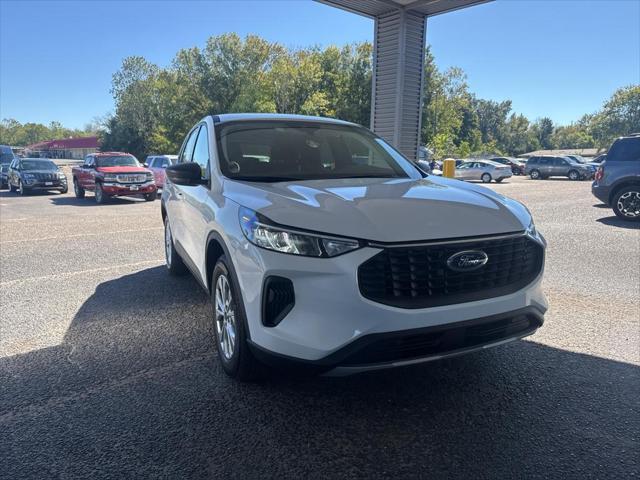 new 2025 Ford Escape car, priced at $29,835