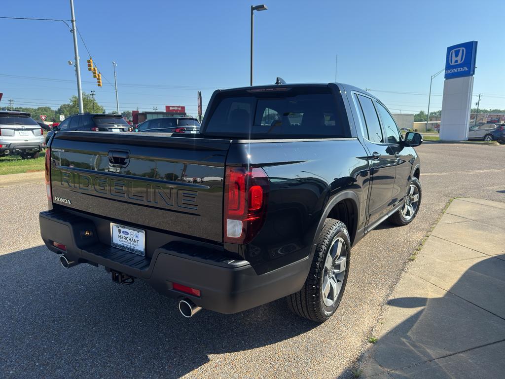 new 2025 Honda Ridgeline car, priced at $44,430