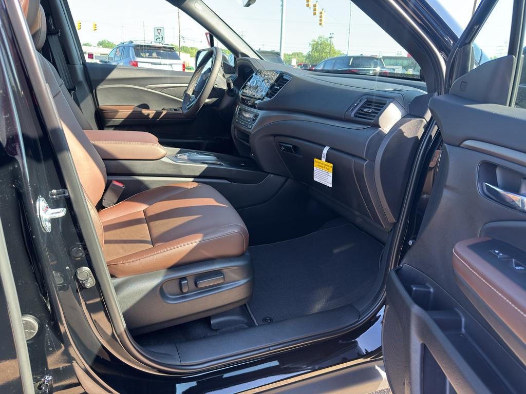 new 2025 Honda Ridgeline car, priced at $44,430