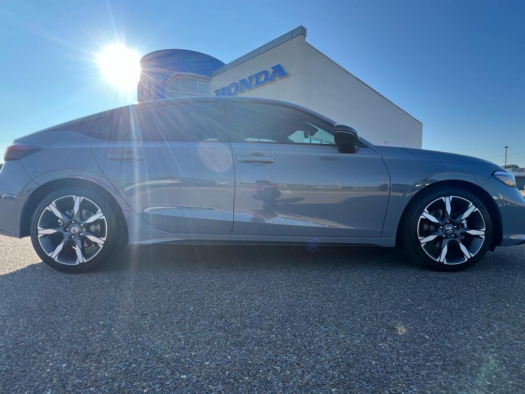 new 2026 Honda Civic Hybrid car, priced at $35,145