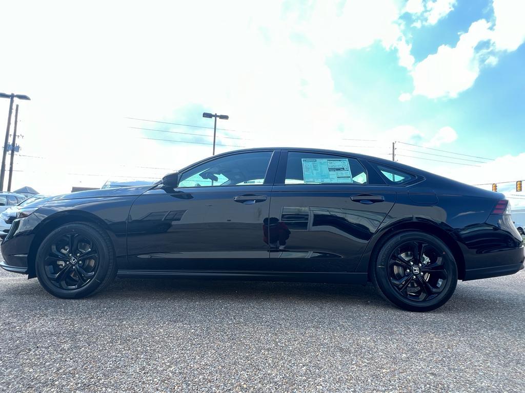 new 2025 Honda Accord car, priced at $31,710