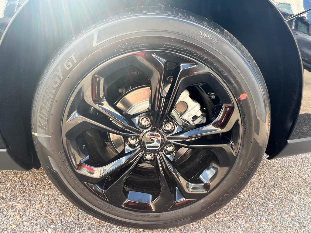 new 2025 Honda Accord car, priced at $31,710