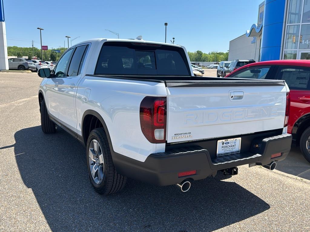 new 2025 Honda Ridgeline car, priced at $44,885