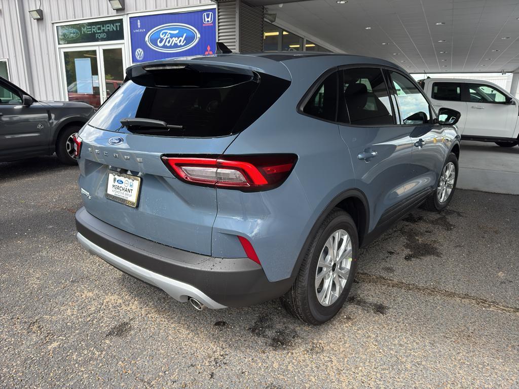 new 2025 Ford Escape car, priced at $30,990