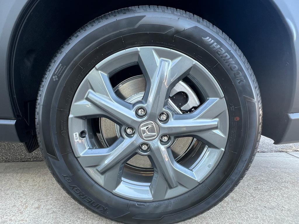new 2026 Honda HR-V car, priced at $27,595