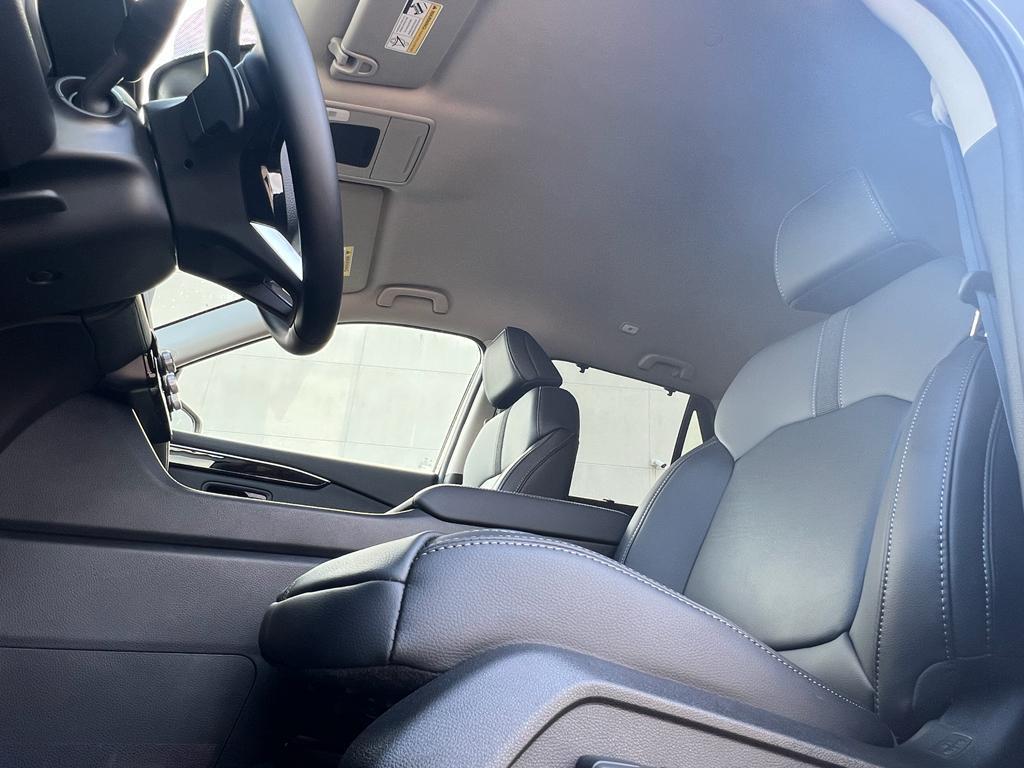 new 2025 Honda Pilot car, priced at $44,995