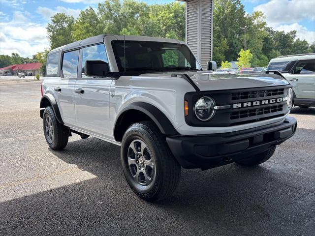 new 2025 Ford Bronco car, priced at $45,950