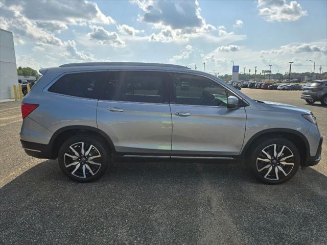 new 2026 Honda HR-V car, priced at $29,850