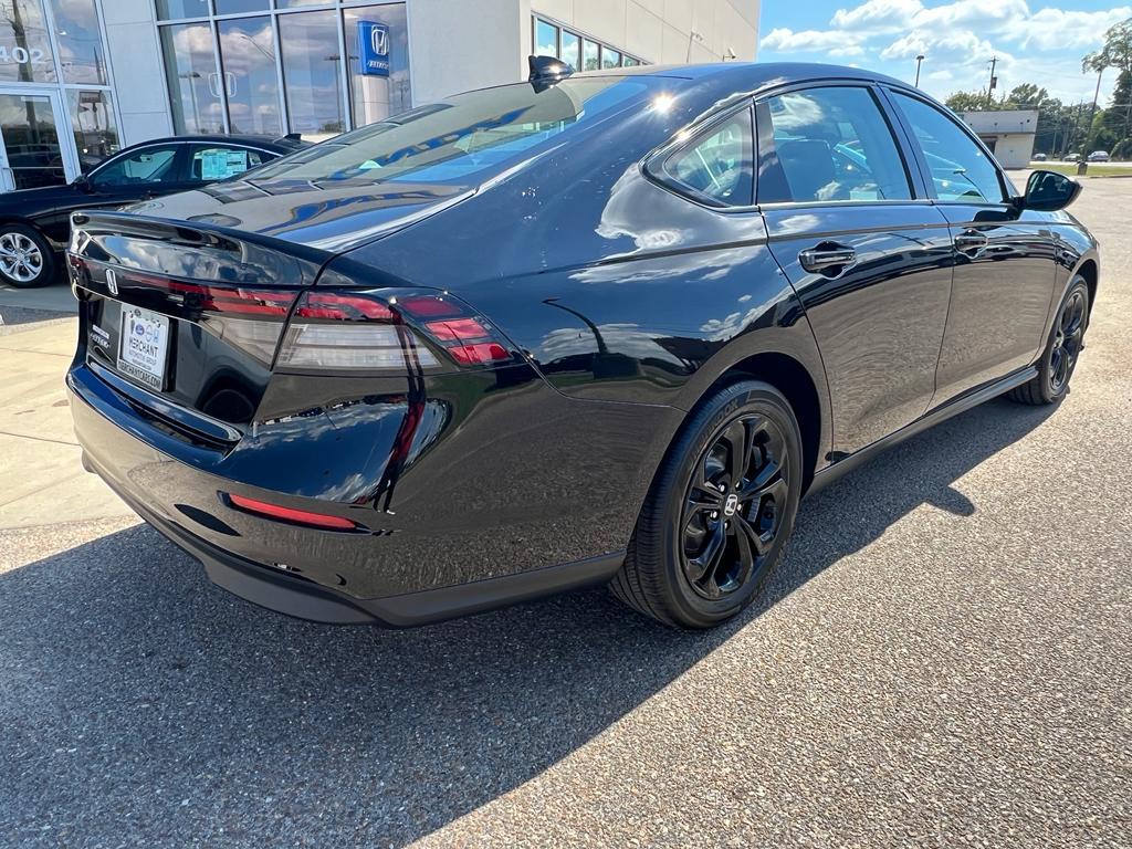 new 2025 Honda Accord car, priced at $31,755