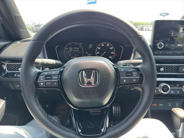 new 2025 Honda Civic Hybrid car, priced at $30,555