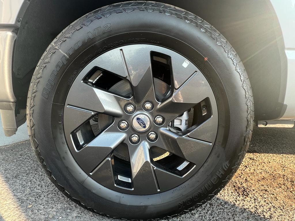 new 2025 Ford F-150 car, priced at $52,430
