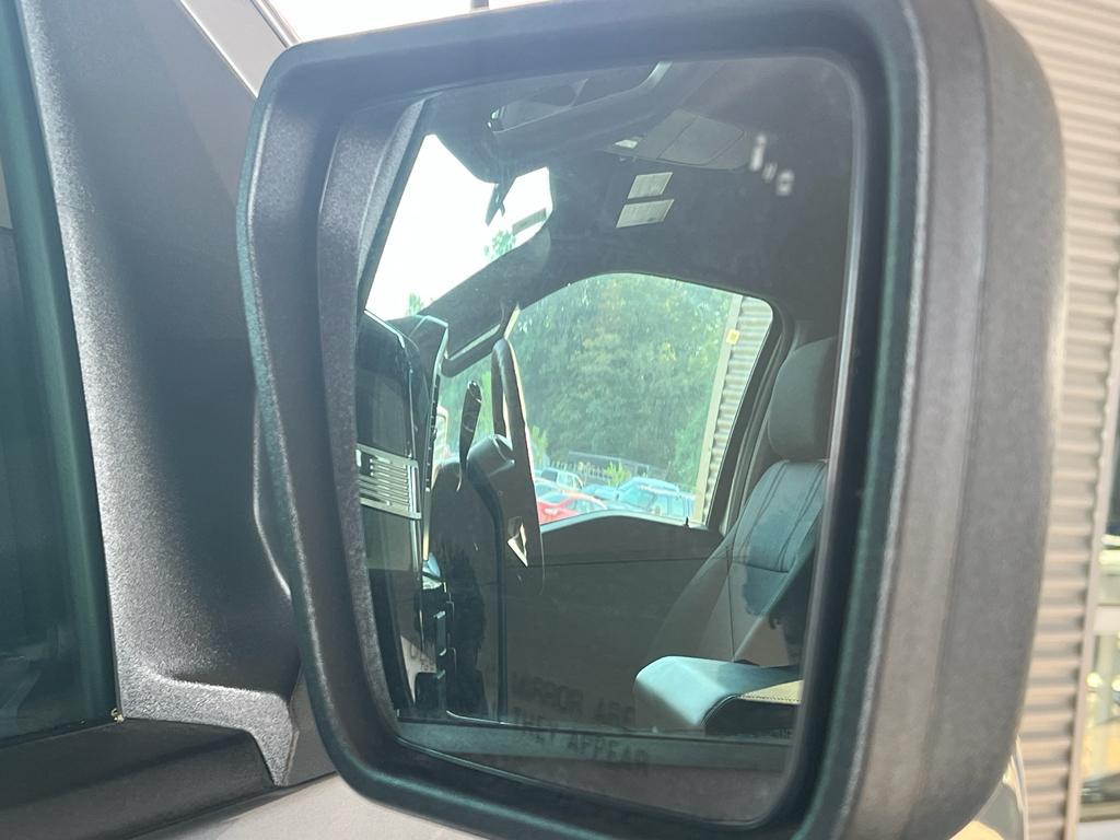 new 2025 Ford F-150 car, priced at $52,430