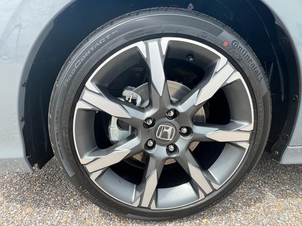 new 2026 Honda Civic Hybrid car, priced at $33,945
