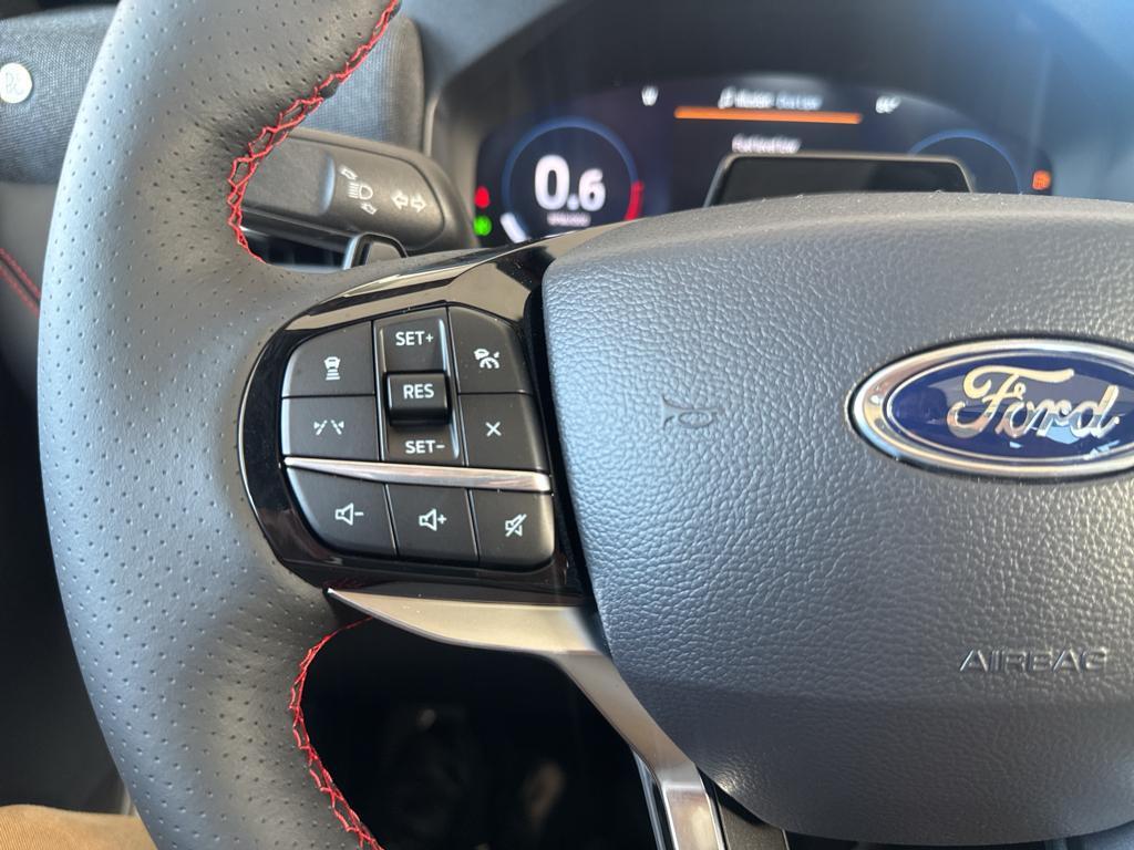 new 2025 Ford Explorer car, priced at $61,590